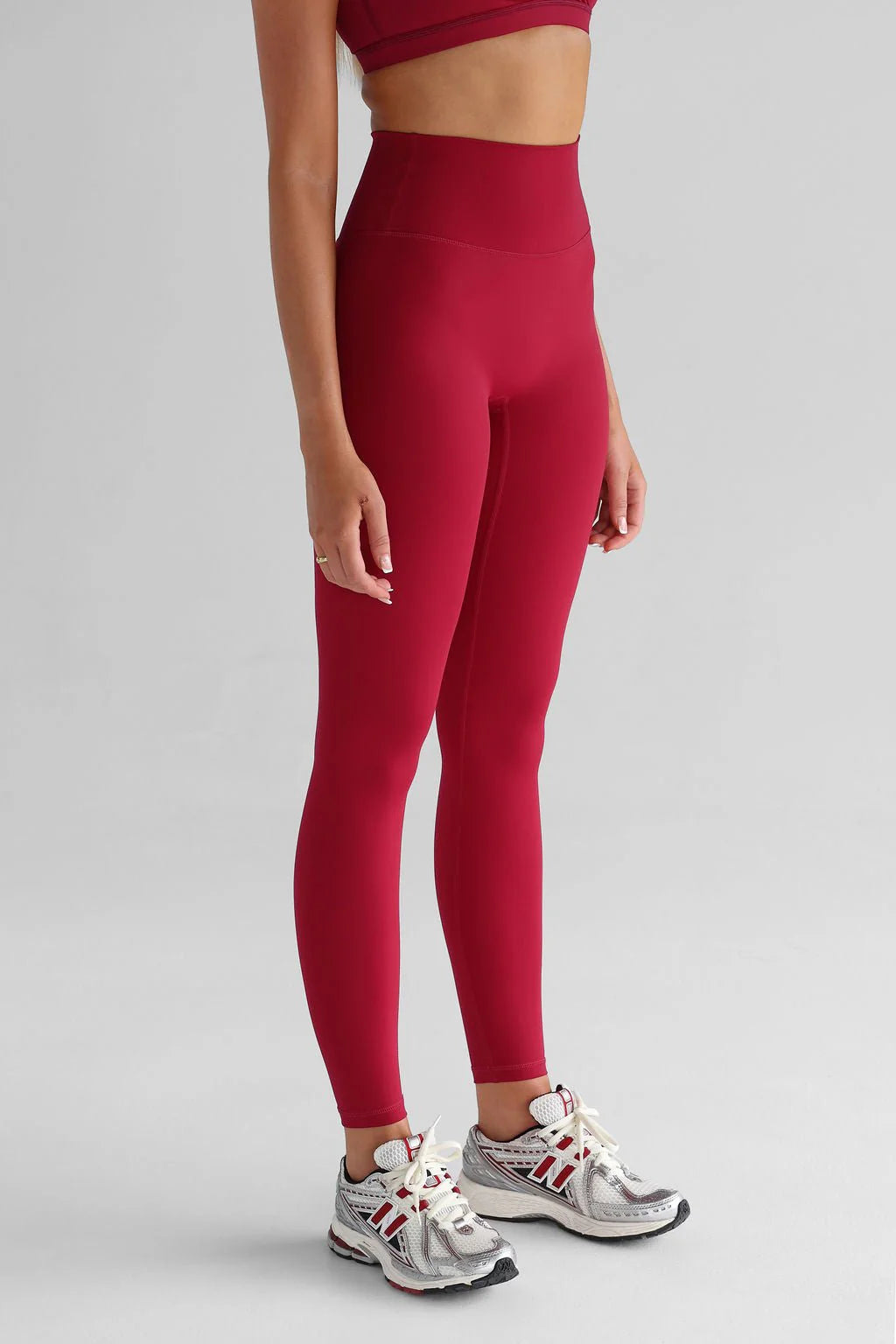 sculpt-full-length-leggings-cherry-223039.webp